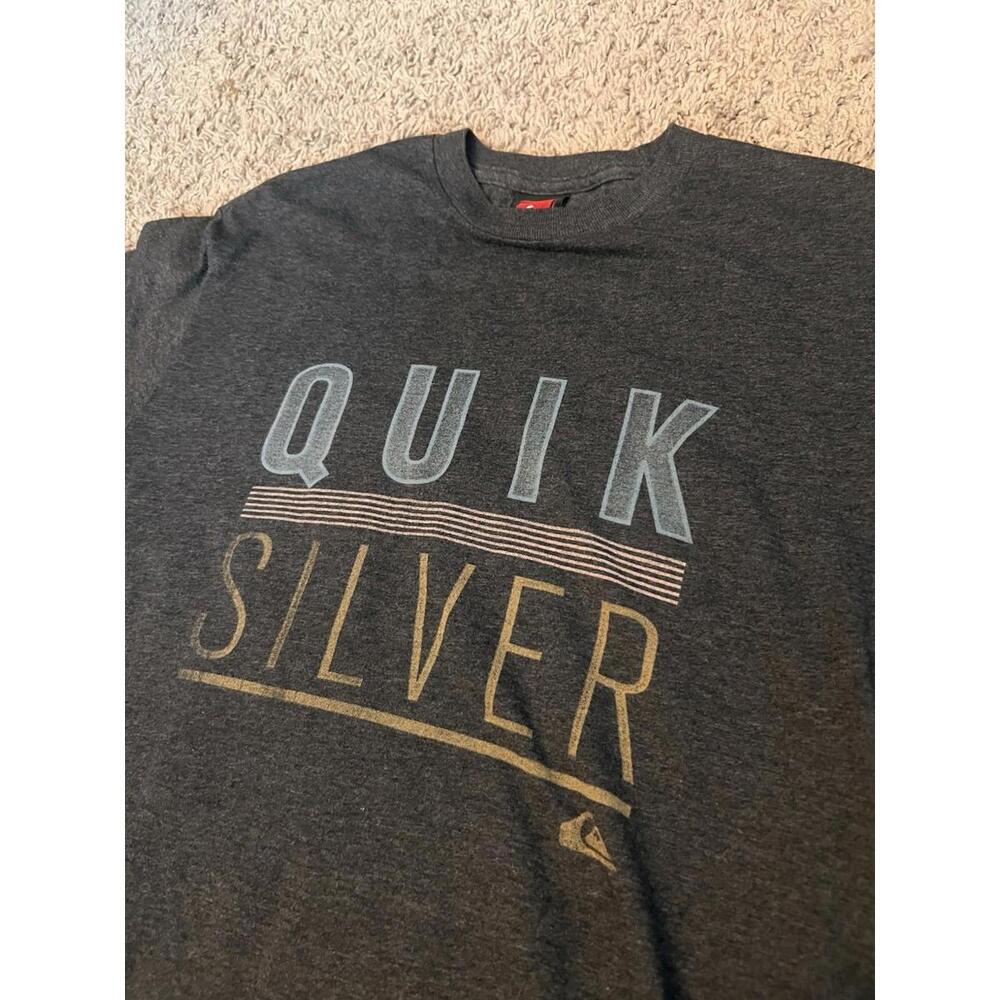 Vintage Quiksilver Spell Out Logo Gray Graphic Surfer Tee Men’s Size Large